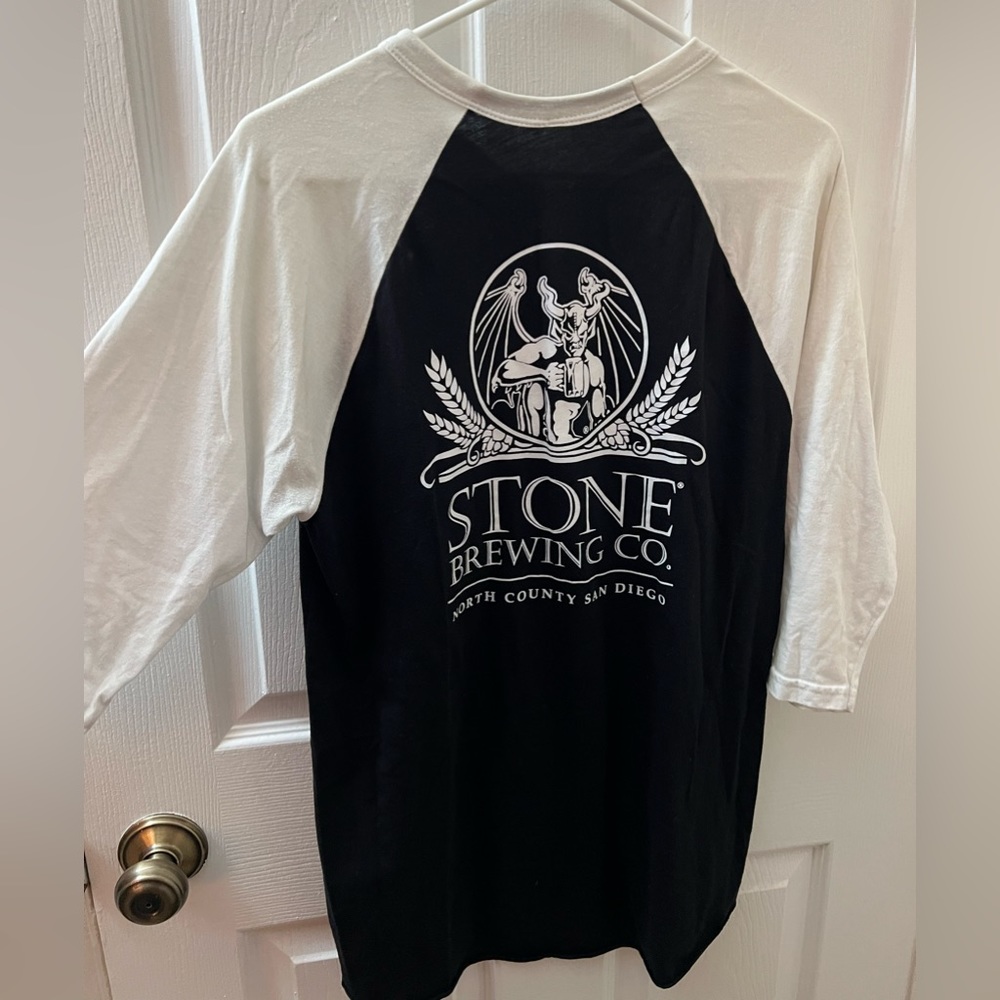 Unisex Medium 3/4 White Sleeve Baseball Stone Brewing Company Black Shirt